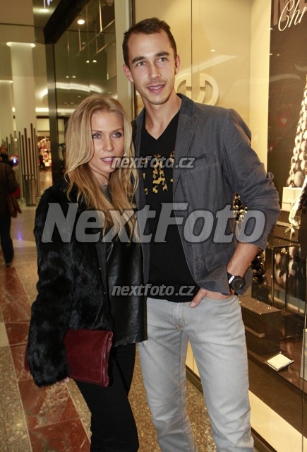 2285 Michaela Ochotska Lukas Rosol