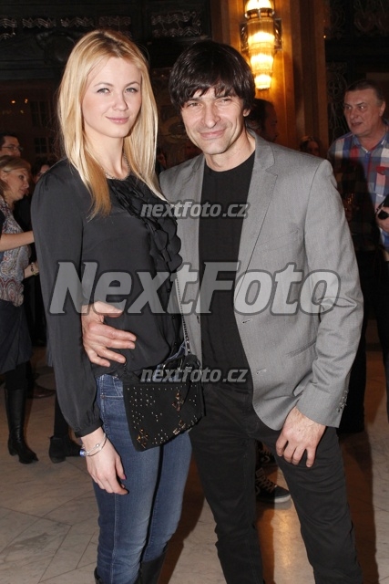 4237 Zdenek Podhursky Ilona Andrejsova