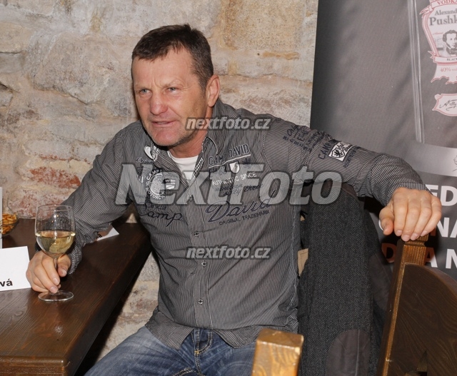 5793 Rostislav Osicka