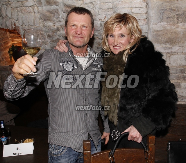 5879 Zuzana Bubilkova Rostislav Osicka