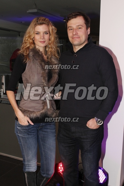 6437 Iveta Lutovska Vitova Jaroslav Vit