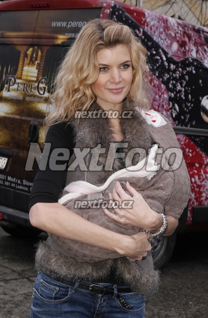 6577 Iveta Lutovska Vitova