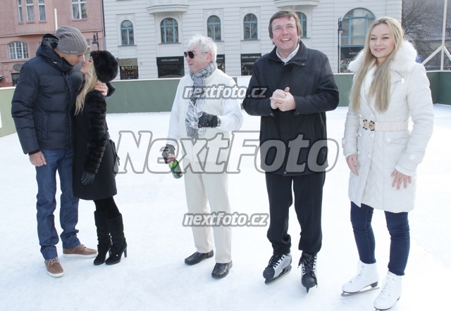 8419 Zdenek Mahdal Lukas Rosol Michaela Ochotska George Eckstein Barbora Mottlova