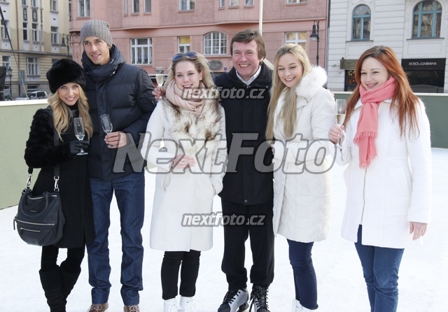 8497 Zdenek Mahdal Lukas Rosol Michaela Ochotska Zuska Velichova Barbora Mottlova