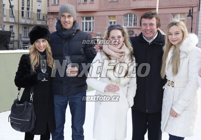 8502 Zdenek Mahdal Lukas Rosol Michaela Ochotska Barbora Mottlova