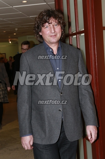 8246 Petr Malasek