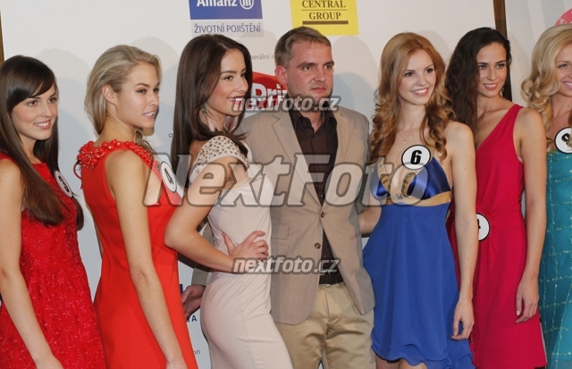 7981 Simona Simkova Simona Dvorakova Nikola Buranska Libor Boucek Kamila Bezpalcova Tereza Skoumalova