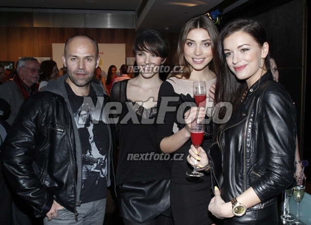 8014 Jitka Valkova Miroslav Cipra Denisa Domanska Andrea Kabicka