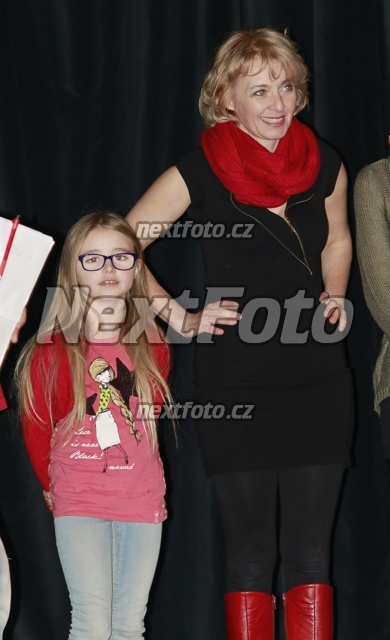 9737 Veronika Zilkova Kordula Stropnicka