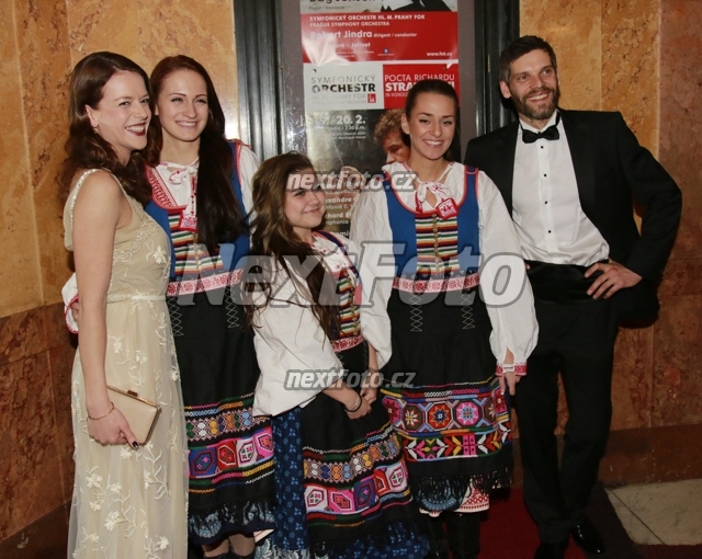 0162 Andrea Kerestesova Mikolas Ruzicka