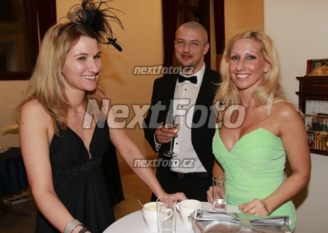 3424 Eva Krejcirova