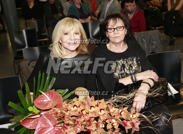 3591 Marta Kubisova Hana Zagorova