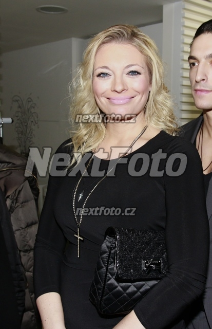 3913 Lucie Borhyova
