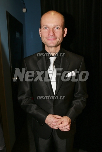 2439 Dalibor Gondik