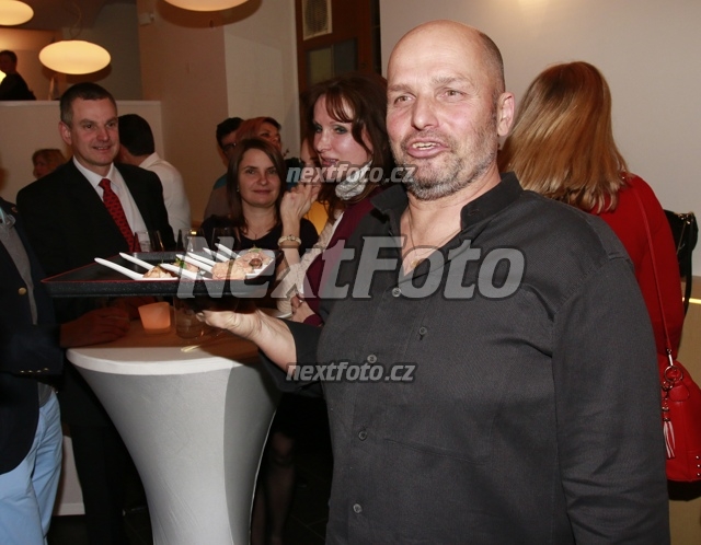 4712 Zdenek Pohlreich