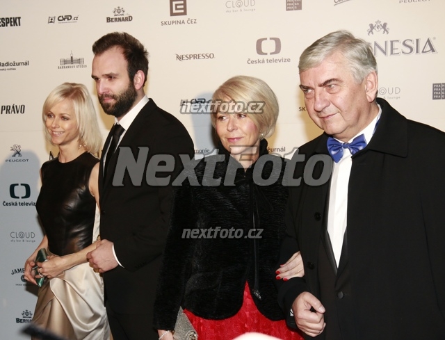 8222 Karin Babinska Miroslav Donutil Zuzana Donutilova