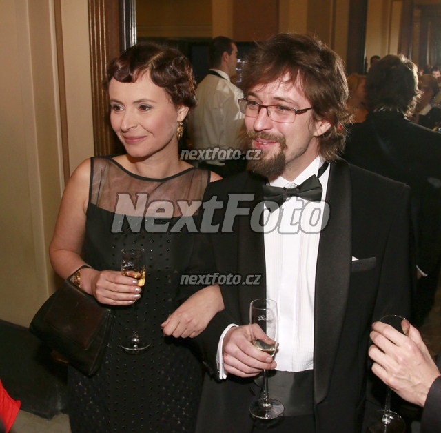 8387 Jan Dolansky Lenka Vlasakova
