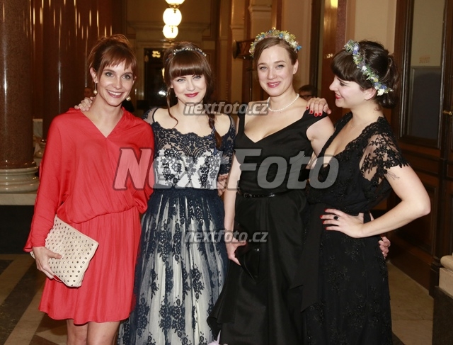 9134 Hana Vagnerova Jenovefa Bokova Kristyna Liska Bokova