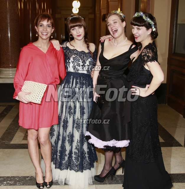 9140 Hana Vagnerova Jenovefa Bokova Kristyna Liska Bokova