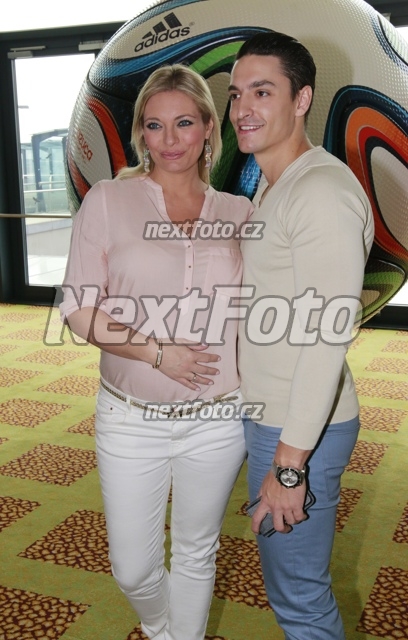 2364 Michal Hrdlicka Lucie Borhyova
