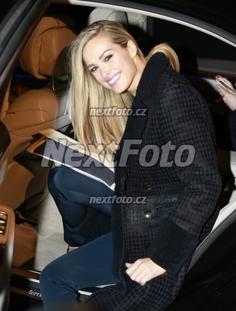 2873 Petra Nemcova