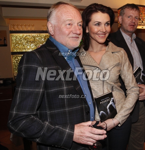 9159 Paula Wild Pavla Novakova Ludek Sobota