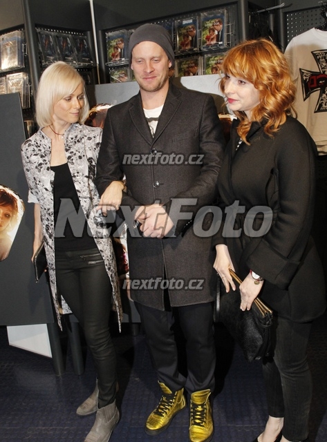 9940 Karin Babinska Jakub Prachar Vica Kerekes