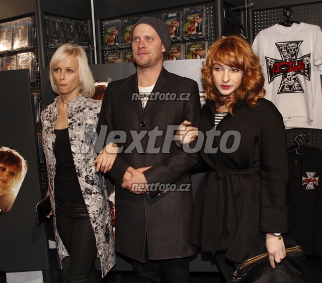 9945 Karin Babinska Jakub Prachar Vica Kerekes