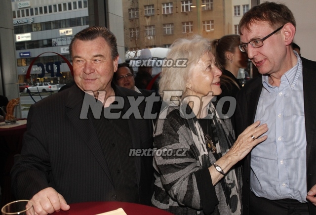 4332 Vaclav Postranecky Kveta Fialova Jiri Hromada