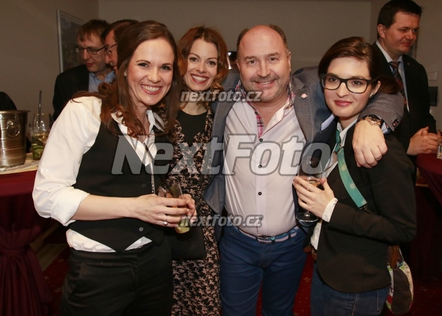 5420 Michal David Lucie Bergerova Hana Holisova Kristyna Malerova Podzimkova