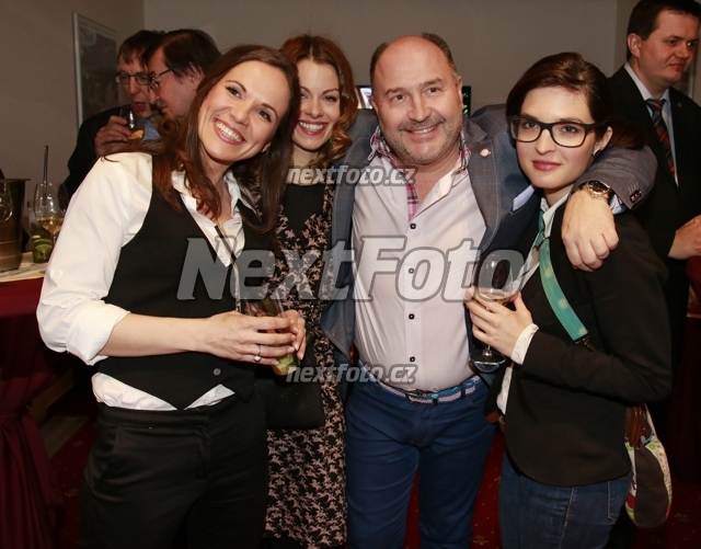 5422 Michal David Lucie Bergerova Hana Holisova Kristyna Malerova Podzimkova