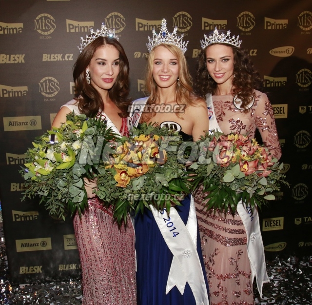 9186 Gabriela Frankova Tereza Skoumalova Nikola Buranska