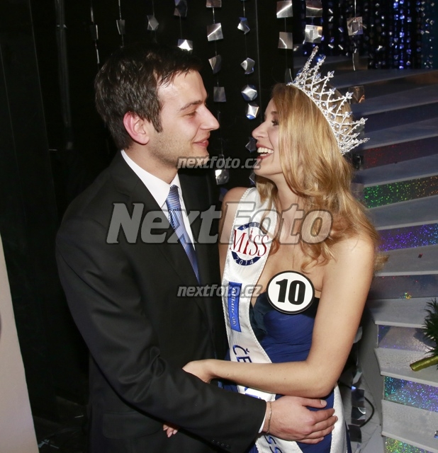 9221 Gabriela Frankova