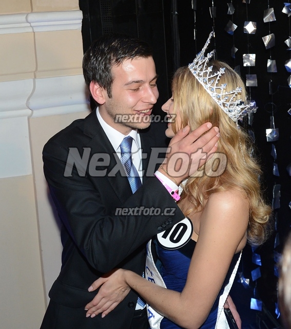 9231 Gabriela Frankova