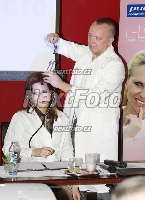 9617 Karel Vorisek Klara Dolezalova