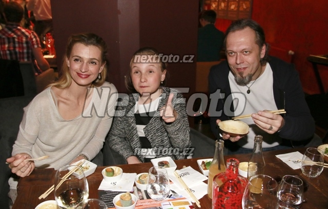 0824 Ivana Jiresova Sofie Frida Hoppnerova Viktor Dyk