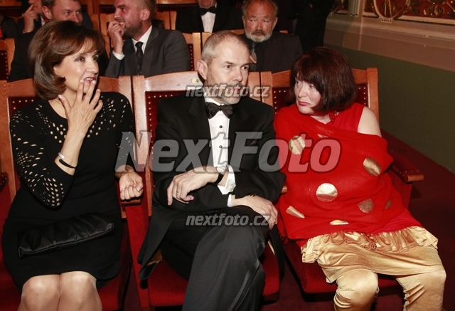 1042 Veronika Freimanova Marek Eben Marketa Fiserova