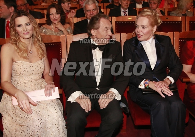 1206 Dagmar Havlova Karel Gott Ivana Gottova