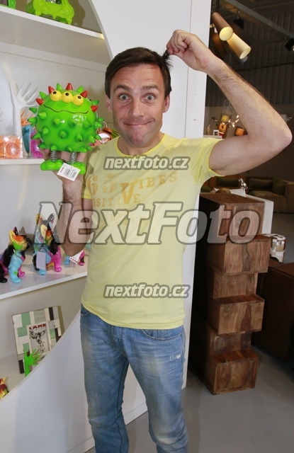 2777 Roman Vojtek