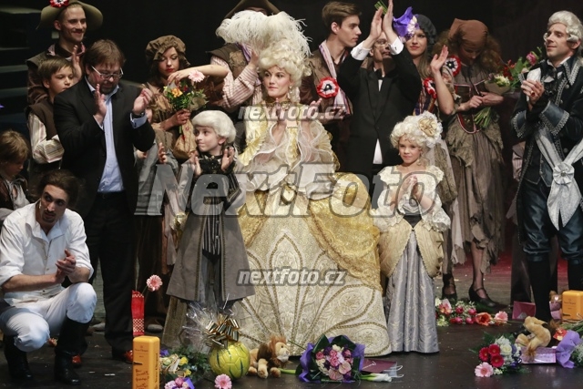 4417 Iva Maresova Charlotte Ella Gottova Roman Vojtek