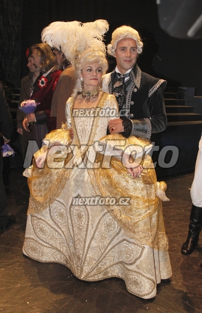 5848 Iva Maresova Roman Vojtek