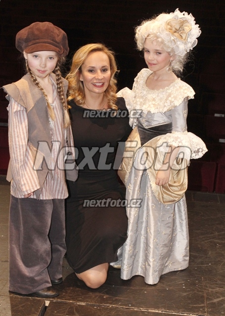 5860 Charlotte Ella Gottova Monika Absolonova Nelly Sofie Gottova