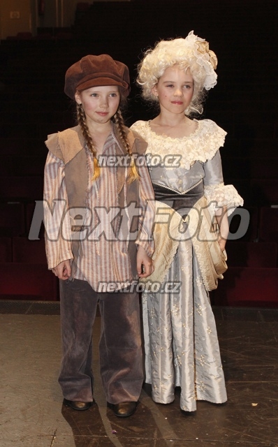5887 Charlotte Ella Gottova Nelly Sofie Gottova