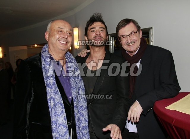 6588 Peter Kovarcik Sagvan Tofi Zdenek Bartak