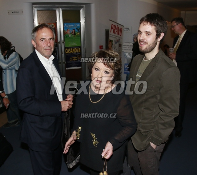 7117 Jirina Bohdalova Marek Ciccotti