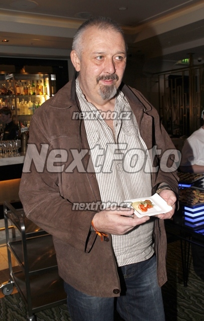6879 Pavel Vohnout Kyklop