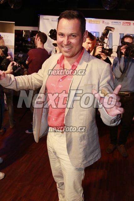 7587 Pavel Vitek