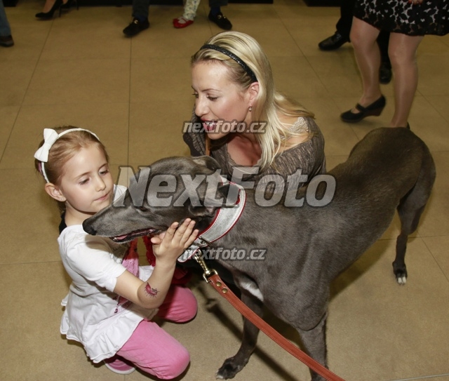 8680 Tereza Matlova Emily Ann Janeckova