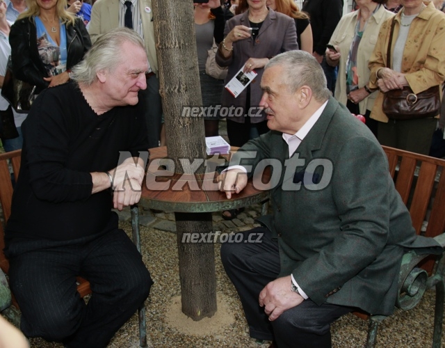 0249 Karel Schwarzenberg Borek Sipek
