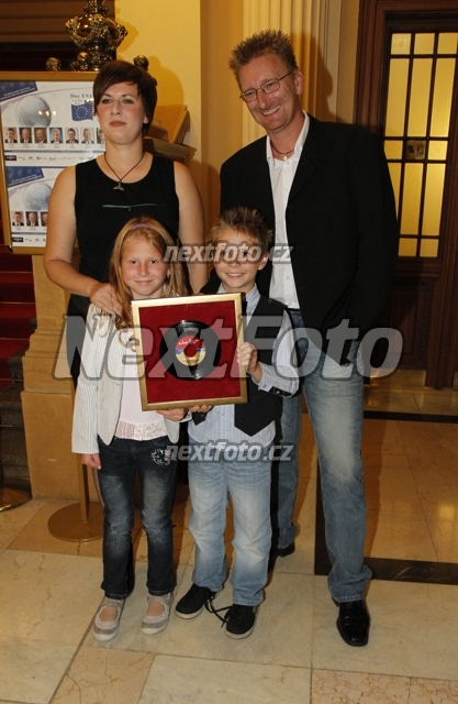 3644 Tereza Cernochova Marek Cernoch